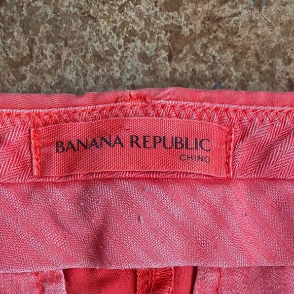 BANANA Republic Red Pink Straight Leg cropped‎ chino pants - Picture 3 of 7